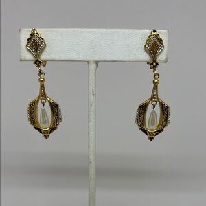 Beautiful mid century dangle earrings in the style of Damascene